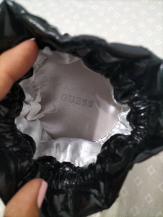 Bolso Guess Negro Corazón