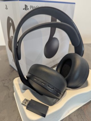 PS5 Slim CFI-2016 + mando + Pulse 3D + 7 juegos