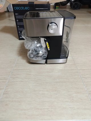 Cafetera Cecotec Espresso 20 Matic