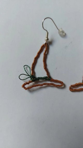 Pendientes sombrero de bruja hechos a mano cobre