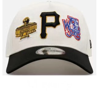 Gorra Pirates New Era Blanca y Negra