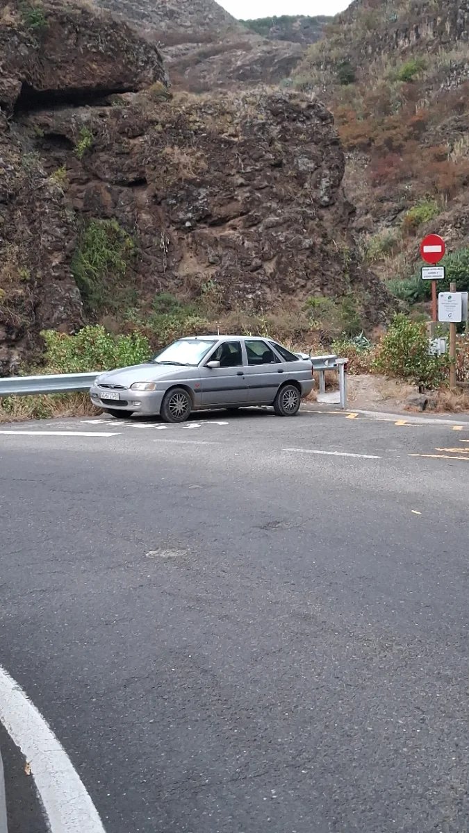 Ford Escort 1996 - foto 1