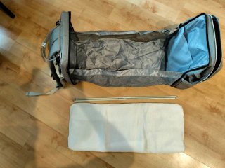 Mochila para carro de bebé con cambiador y cuna