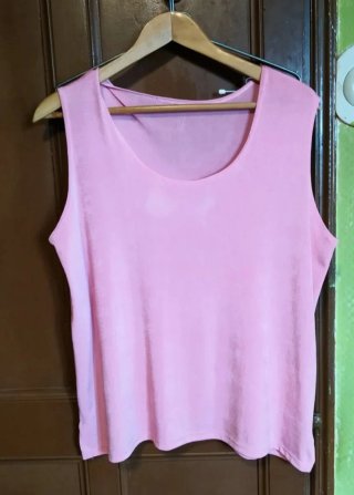 Camiseta tirantes rosa