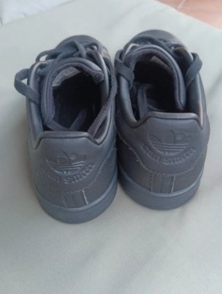Adidas Stan Smith Negras T-38,5
