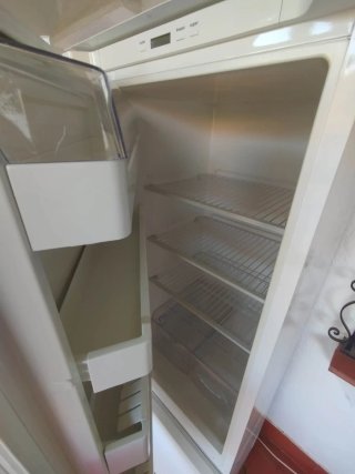 Nevera con congelador SMEG
