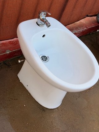 Bidé de baño de cerámica
