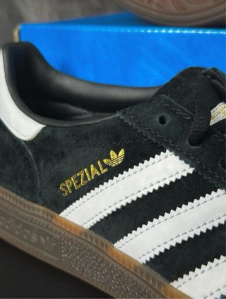 Ténis Adidas Spezial Preto Branco