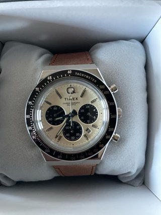Reloj Timex Q Chronograph Nuevo