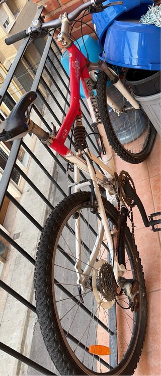 Bicicleta Decathlon para reparar