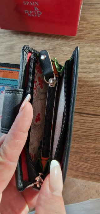 Cartera Laura Valle Piel Negra RFID