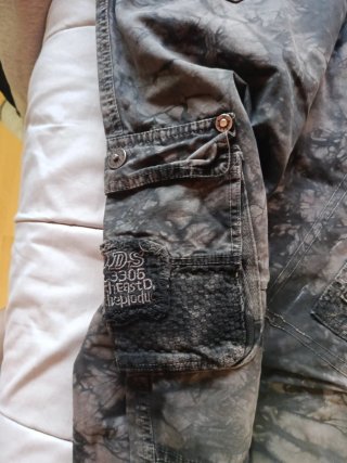 Pantalones cargo hombre tie-dye