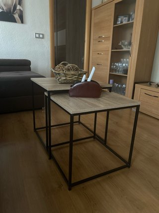 Mesas auxiliares nido madera y metal