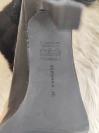 Botas Bershka Piel Tacón Negro
