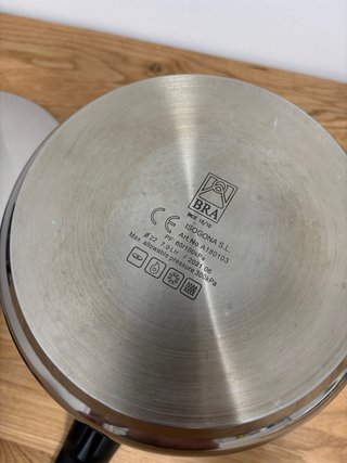 Olla a presión Bra