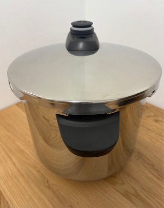Olla a presión Bra