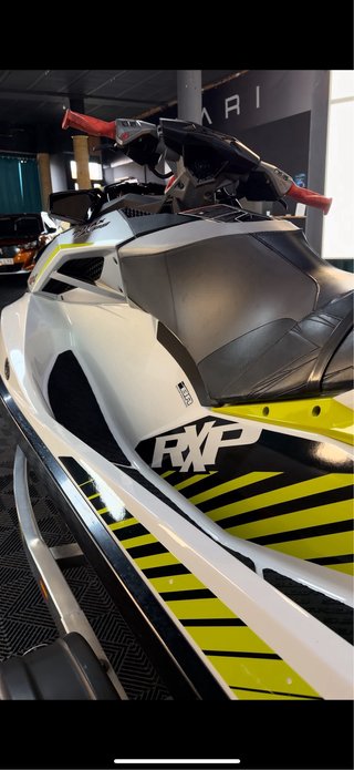 SeaDoo RXP-X 300 RS 2016 - Agua dulce