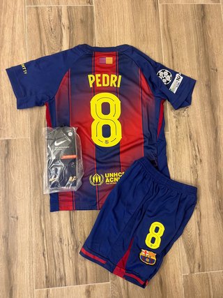 Conjunto FC Barcelona Talla 6-7 años