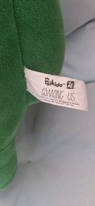 2 Peluches Among Us