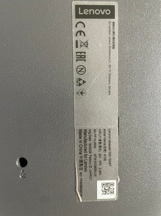 Lenovo IdeaPad 330-15AST Notebook