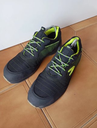 Zapatos de Seguridad Cofra Negros y Verdes