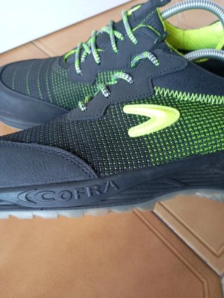 Zapatos de Seguridad Cofra Negros y Verdes