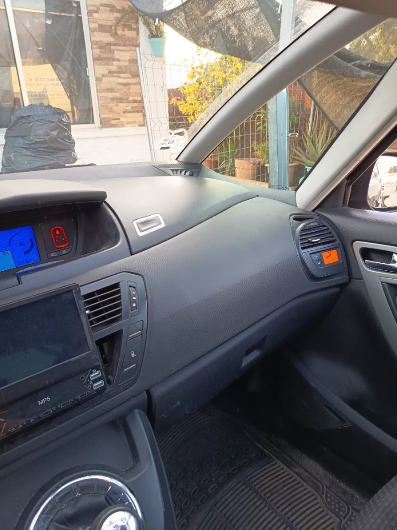 Citroen C4 Picasso 2009 - foto 1
