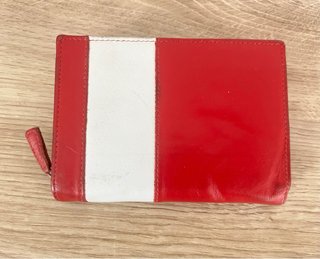 Cartera Adolfo Domínguez Piel Roja y Blanca