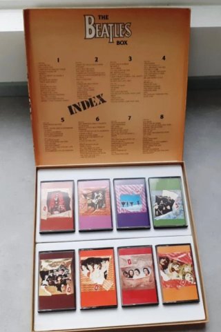 Caja Cassette The Beatles Box Liverpool 1980