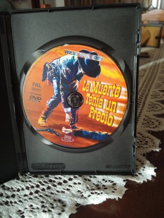 DVD La Muerte Tenía un Precio Clint Eastwood