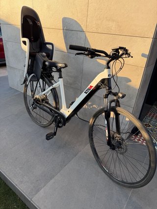 Bicicleta Eléctrica BH ATOM Paseo
