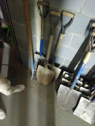 Pala de obra manual
