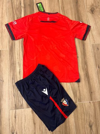 Conjunto Osasuna Talla 9-10 Años