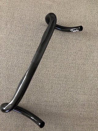Manillar de carbono Deda Presa
