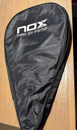 Nox AT10 18K Alum 2025 Pala Pádel