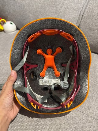 Casco de escalada Petzl naranja