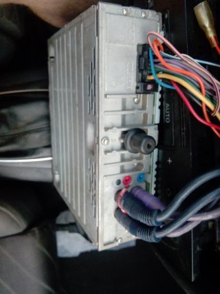 Radio Alpine UTE-200BT Bluetooth