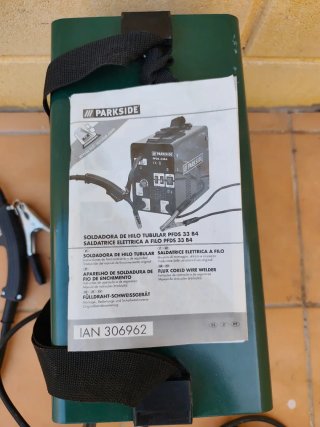 Soldadora de hilo tubular Parkside PFDS 33 B4