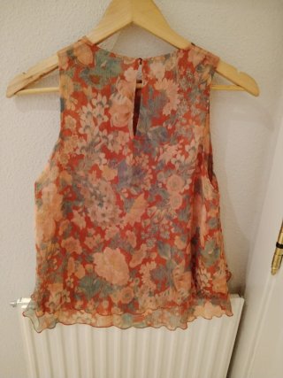 Blusa floral Mango Talla S