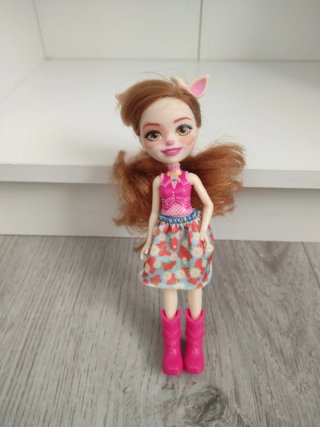 Muñeca Enchantimals Vaca