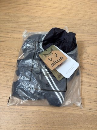 Chaleco cortavientos Altus Biwa Negro