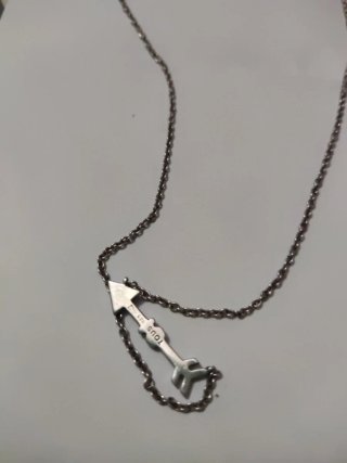 Collar Tous Flecha Corazón Plata
