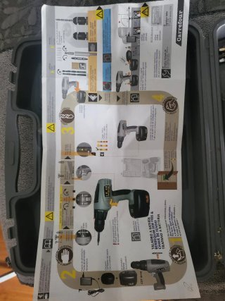 Taladro Atornillador 14.4V con Batería y Cargador