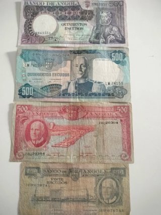 Lote 4 Billetes Banco de Angola