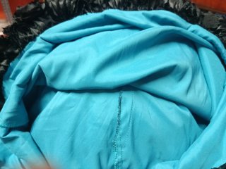 Vestido de fiesta azul y negro