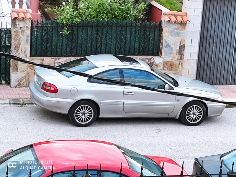 Volvo C70 2002 - foto 1