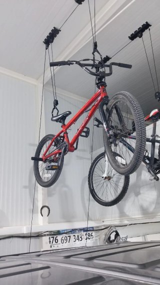 Bici BMX Mongoose Roja
