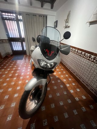Honda Transalp XL650V Plata