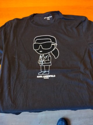 Camiseta Karl Lagerfeld Talla L