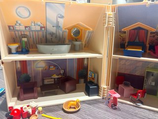 Playmobil Casa de Muñecas Maletín 70985